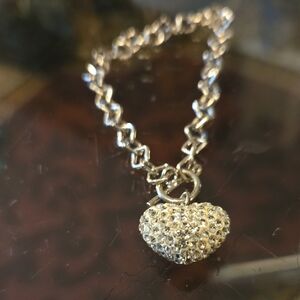 Elegant Silver Heart Pendant Necklace